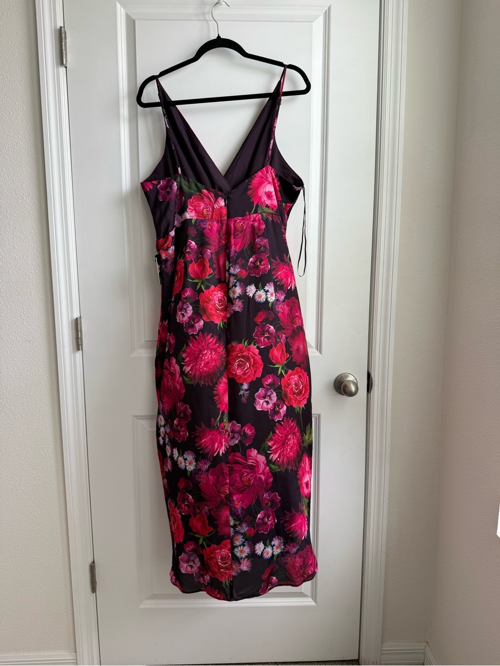 Express NWT Floral High-Low Wrap Dress Sz XL - Picture 2 of 3
